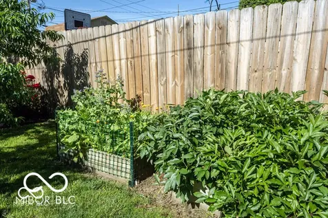 267 Iowa Street Indianapolis IN 46225