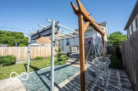 267 Iowa Street Indianapolis IN 46225