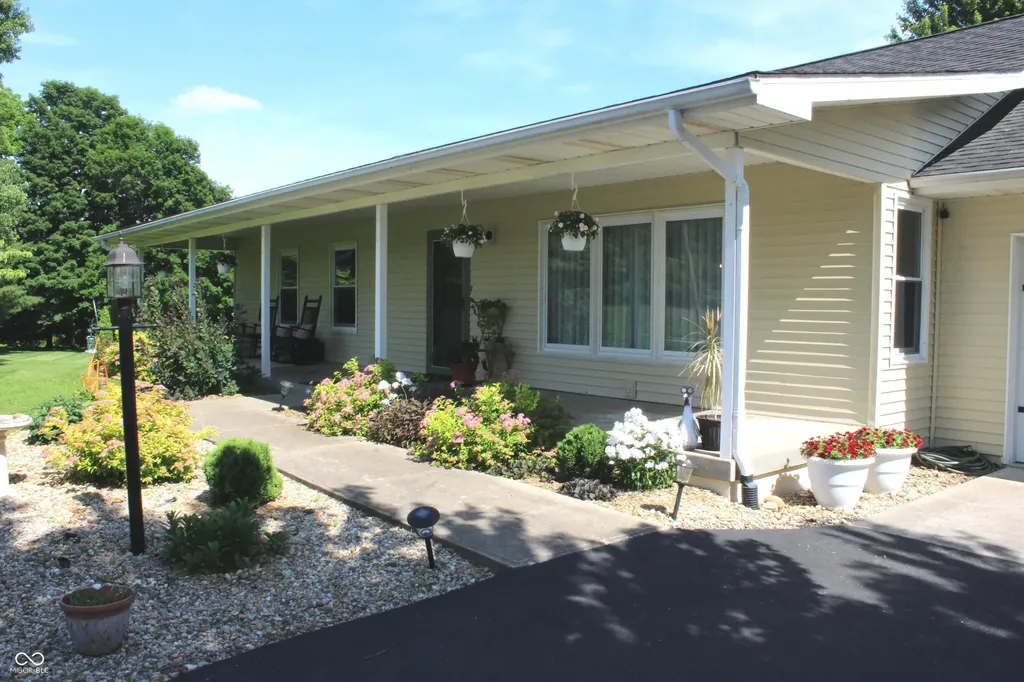 7684 W County Road 650 S Reelsville IN 46171