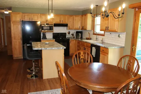 7684 W County Road 650 S Reelsville IN 46171