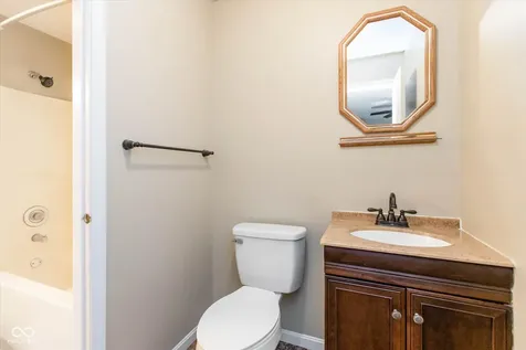 11115 Wismar Drive Indianapolis IN 46235
