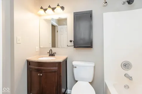 11115 Wismar Drive Indianapolis IN 46235