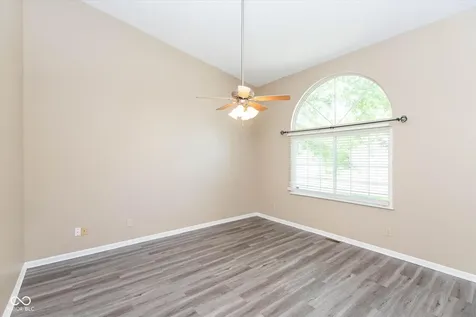 11115 Wismar Drive Indianapolis IN 46235