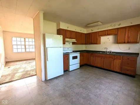 2627 N Routiers Avenue Indianapolis IN 46219