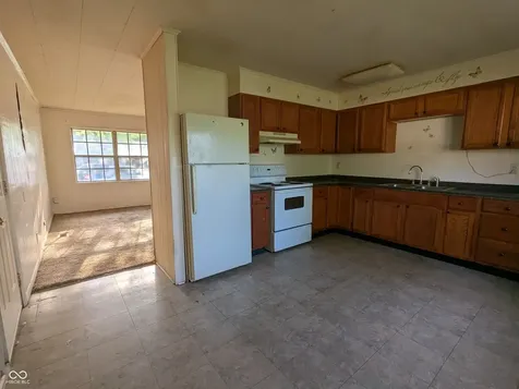 2627 N Routiers Avenue Indianapolis IN 46219