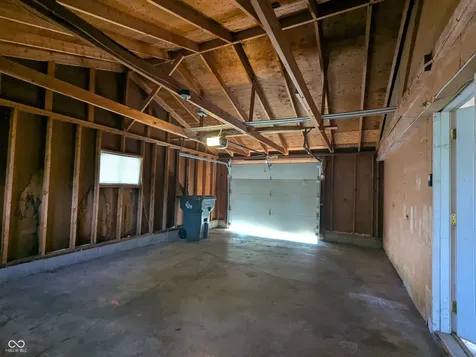 2627 N Routiers Avenue Indianapolis IN 46219