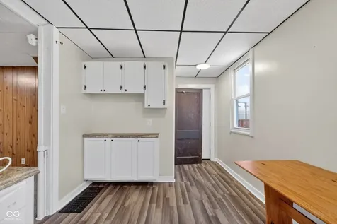 646 N Beville Avenue Indianapolis IN 46201