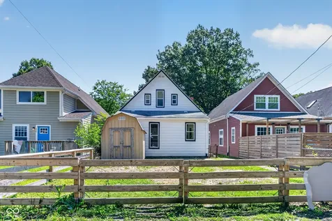 646 N Beville Avenue Indianapolis IN 46201