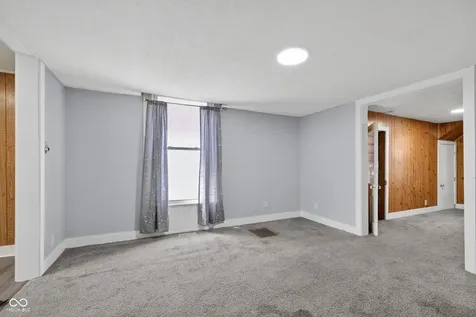 646 N Beville Avenue Indianapolis IN 46201