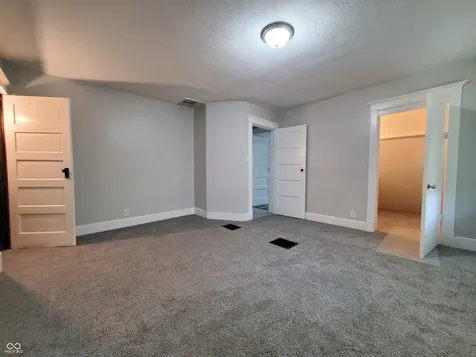 126 N Drexel Avenue Indianapolis IN 46201