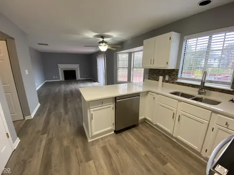 1124 Keeneland Court Carmel IN 46280