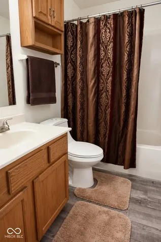 5739 Laurel Oak Place Indianapolis IN 46254