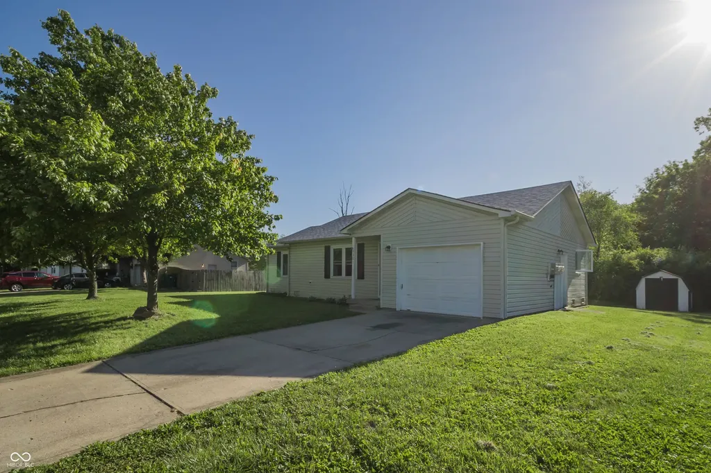 5381 Collett Drive E Camby IN 46113