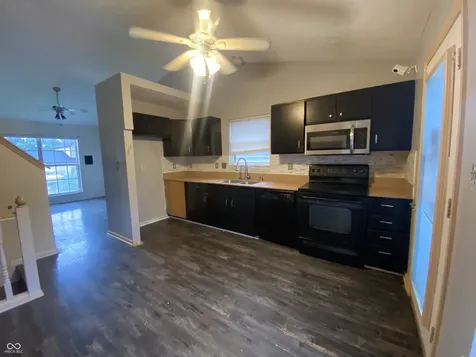 4817 Shadow Pointe Drive Indianapolis IN 46254