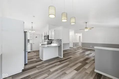 8449 Inland Drive Avon IN 46123