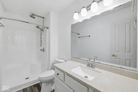 8449 Inland Drive Avon IN 46123