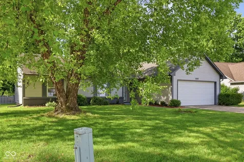 8449 Inland Drive Avon IN 46123