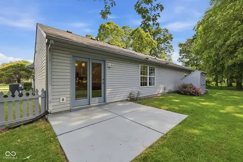 8449 Inland Drive Avon IN 46123