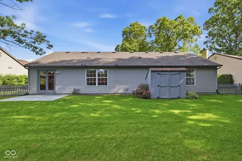 8449 Inland Drive Avon IN 46123