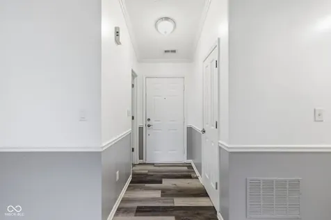 8449 Inland Drive Avon IN 46123