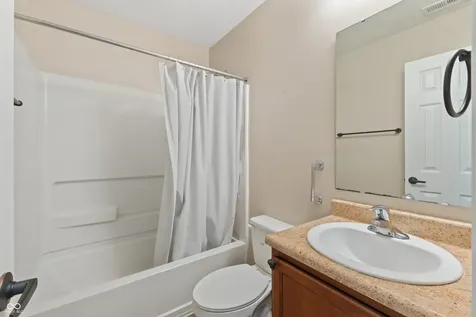 3463 Enclave Lane Greenwood IN 46143