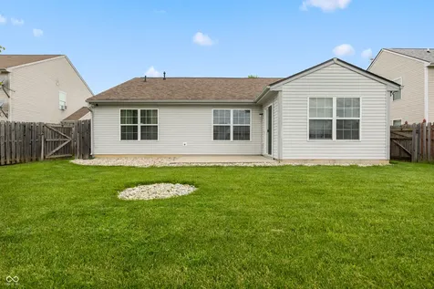 3463 Enclave Lane Greenwood IN 46143