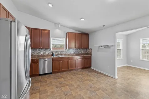 3463 Enclave Lane Greenwood IN 46143