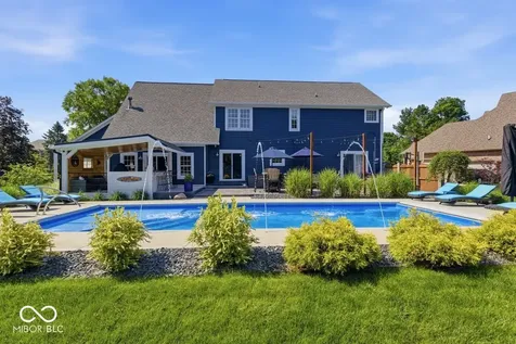 1338 Woodpond N Roundabout Carmel IN 46033