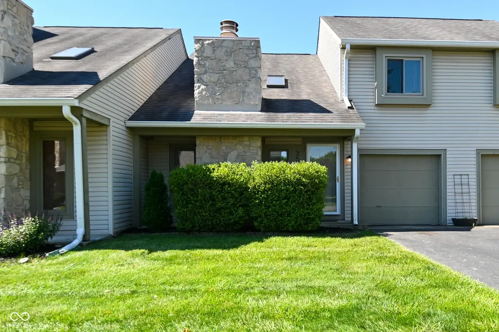 2505 Spring Hill Court Indianapolis IN 46268