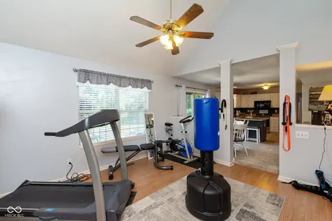1499 Macintosh Court Avon IN 46123