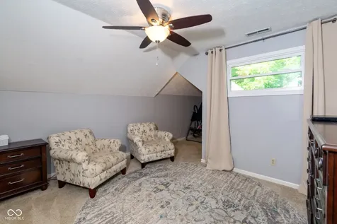 1499 Macintosh Court Avon IN 46123