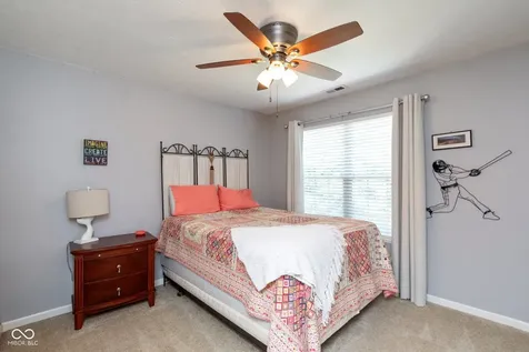 1499 Macintosh Court Avon IN 46123