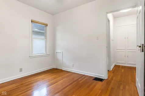 4949 Kingsley Drive Indianapolis IN 46205