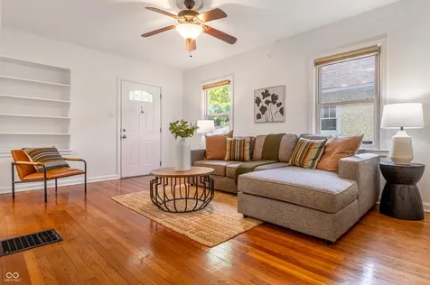 4949 Kingsley Drive Indianapolis IN 46205