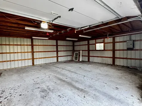 6742 E County Road 900 N Seymour IN 47274