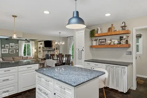221 Aspen Way Noblesville IN 46062