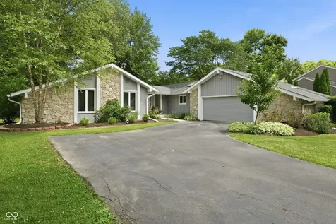 221 Aspen Way Noblesville IN 46062