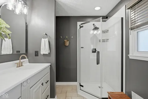 221 Aspen Way Noblesville IN 46062