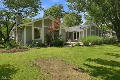 221 Aspen Way Noblesville IN 46062