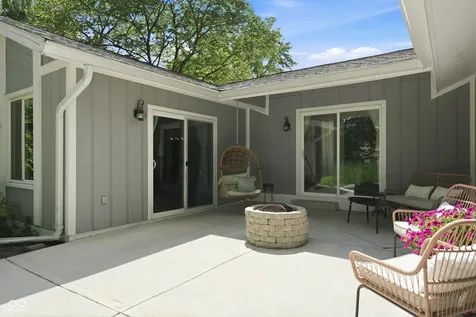 221 Aspen Way Noblesville IN 46062