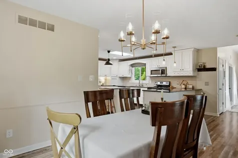 221 Aspen Way Noblesville IN 46062