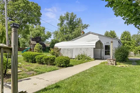 210 S West Street Pendleton IN 46064