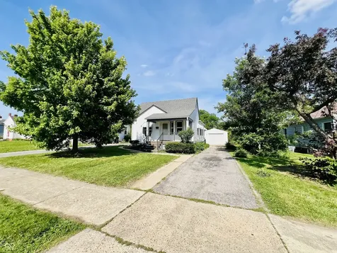 163 N 13th Avenue Beech Grove IN 46107