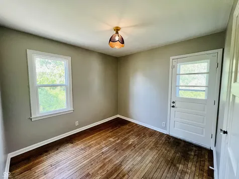 163 N 13th Avenue Beech Grove IN 46107