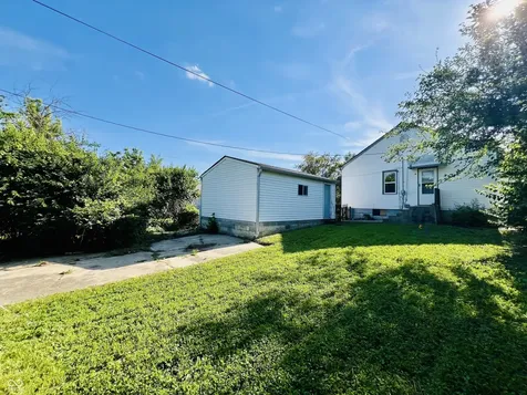 163 N 13th Avenue Beech Grove IN 46107