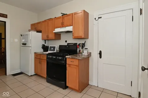 611 Wallace Avenue Indianapolis IN 46201