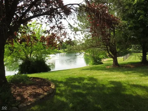 1136 N Manchester Drive Greenfield IN 46140