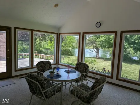 1136 N Manchester Drive Greenfield IN 46140