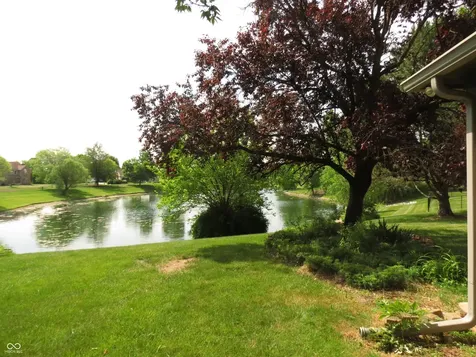 1136 N Manchester Drive Greenfield IN 46140