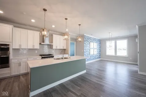 19613 Sumrall Place Westfield IN 46074